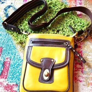 SOPHIA VISCONTI Y2k Chartreuse Green Pea Soup LEATHER Italy Crossbody Purse Bag